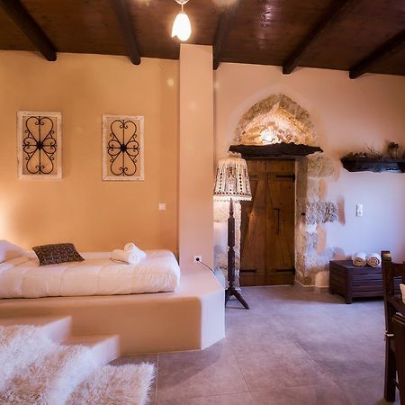 Alia Stone Villa-Ideal For Families-Heated Pool Νοχιά Εξωτερικό φωτογραφία
