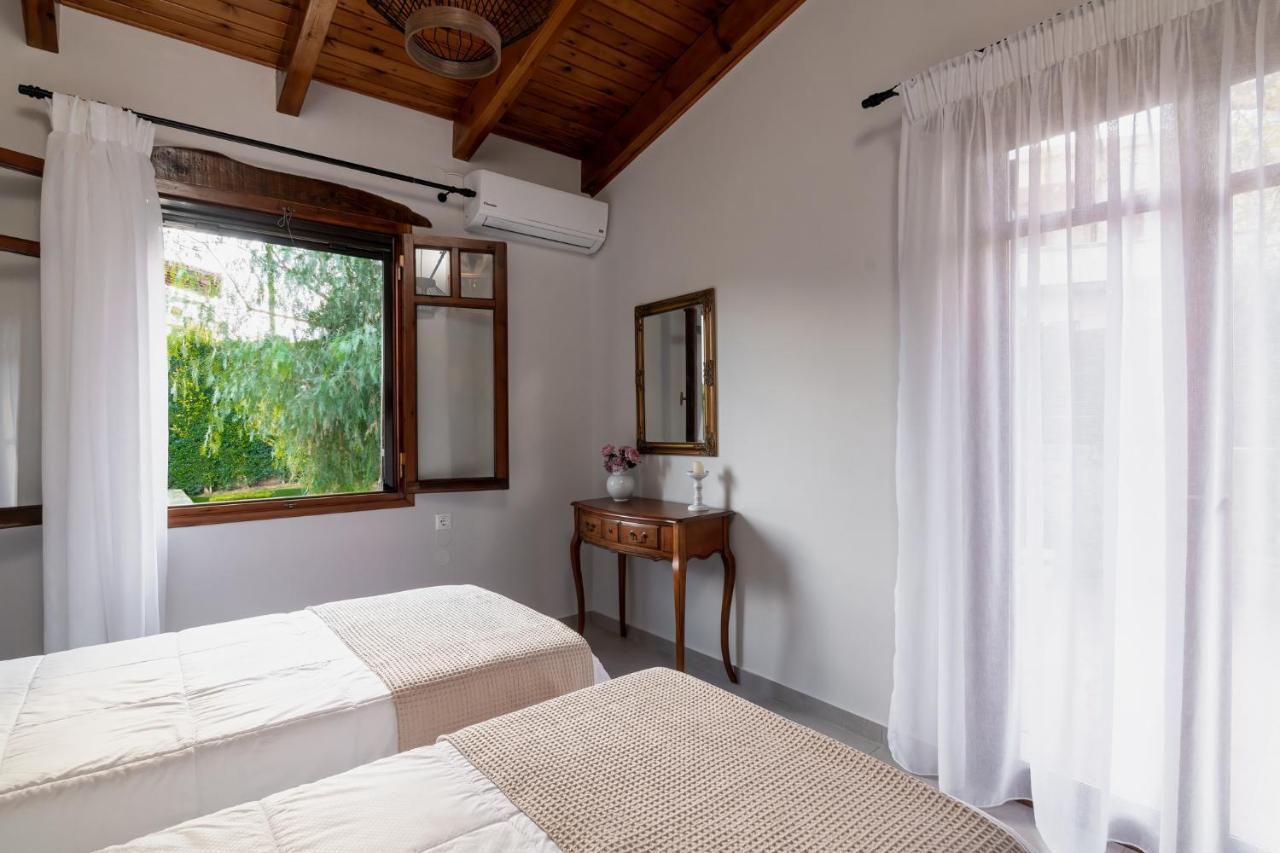 Alia Stone Villa-Ideal For Families-Heated Pool Νοχιά Εξωτερικό φωτογραφία