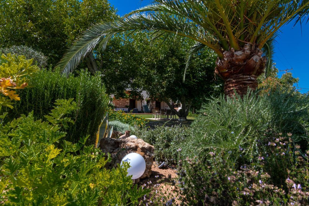 Alia Stone Villa-Ideal For Families-Heated Pool Νοχιά Εξωτερικό φωτογραφία