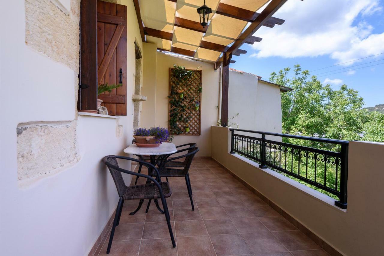 Alia Stone Villa-Ideal For Families-Heated Pool Νοχιά Εξωτερικό φωτογραφία