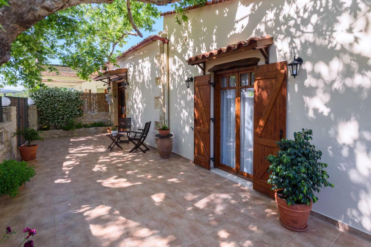Alia Stone Villa-Ideal For Families-Heated Pool Νοχιά Εξωτερικό φωτογραφία